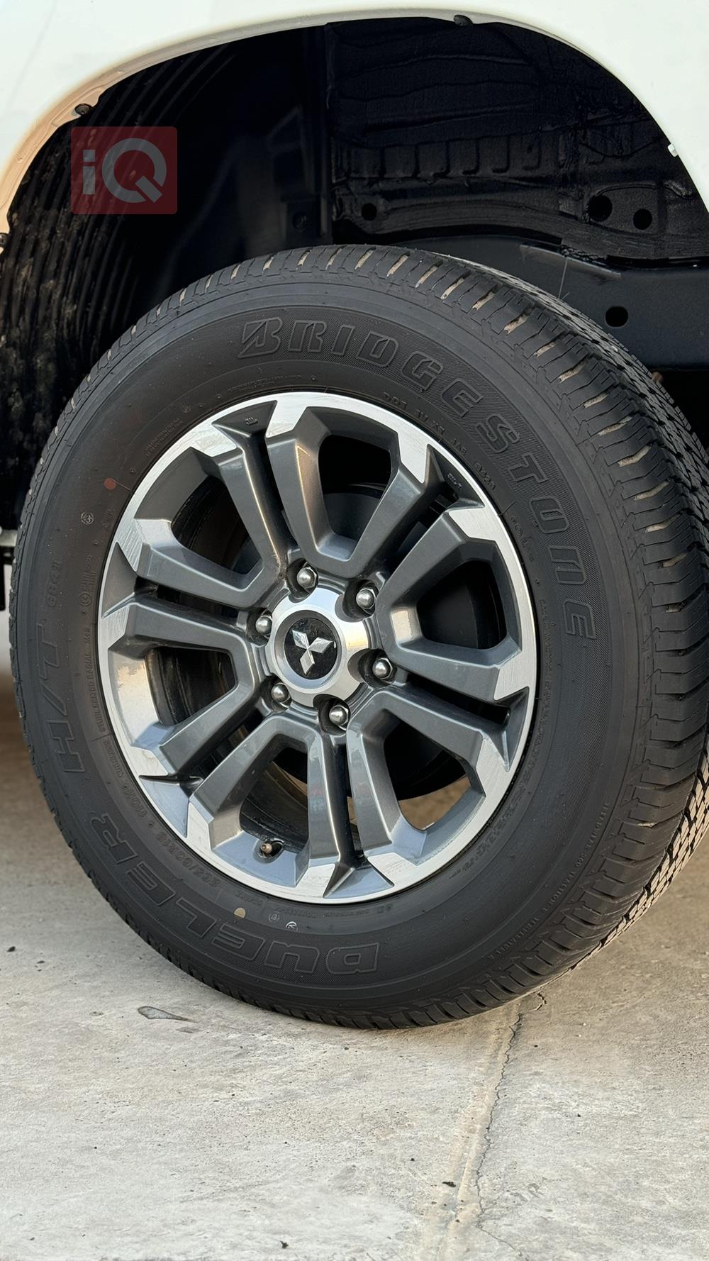 میتسوبیشی L200